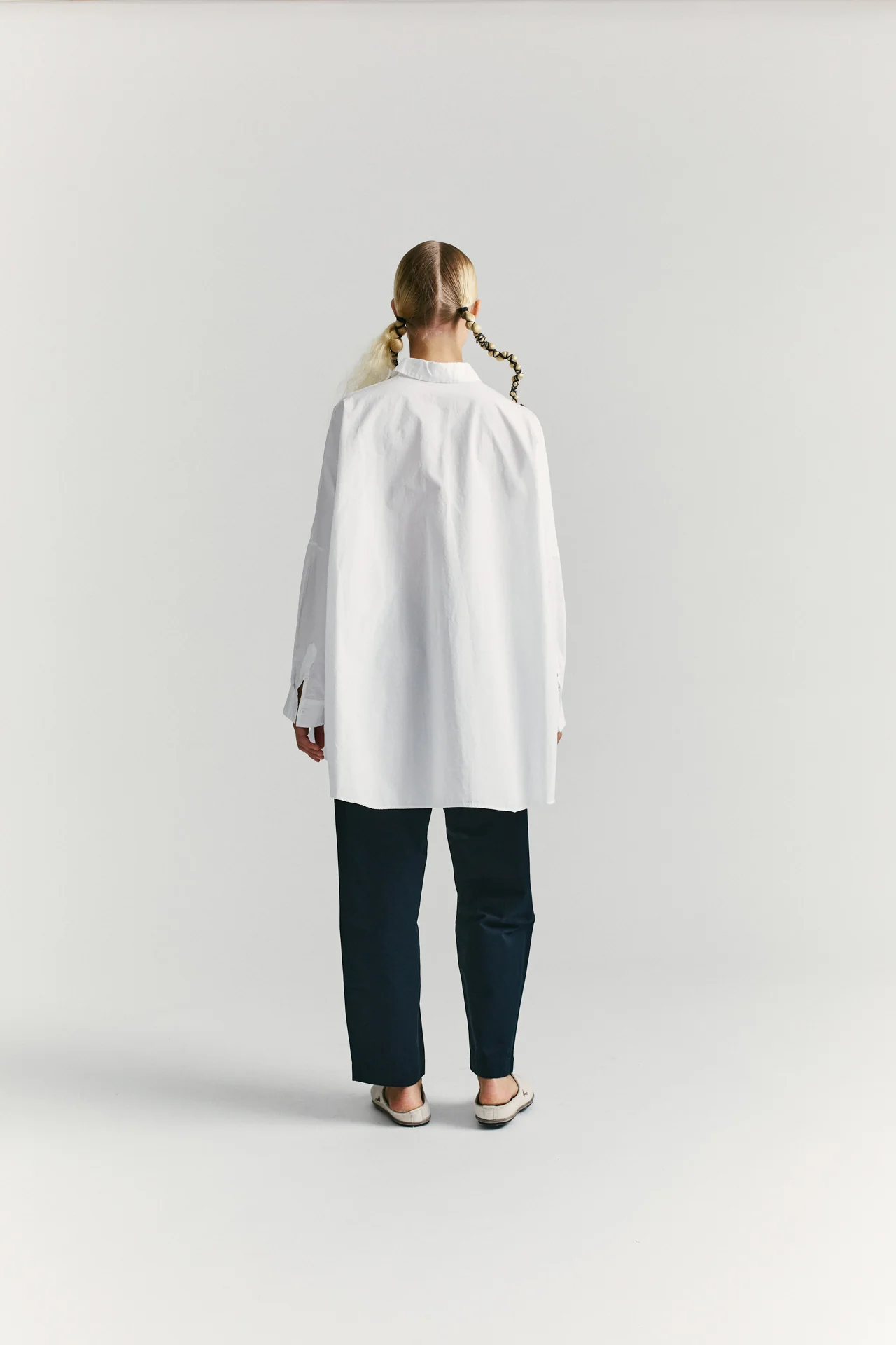 ATOMLESS LESS SHIRT - COT - WHITE - Image 6