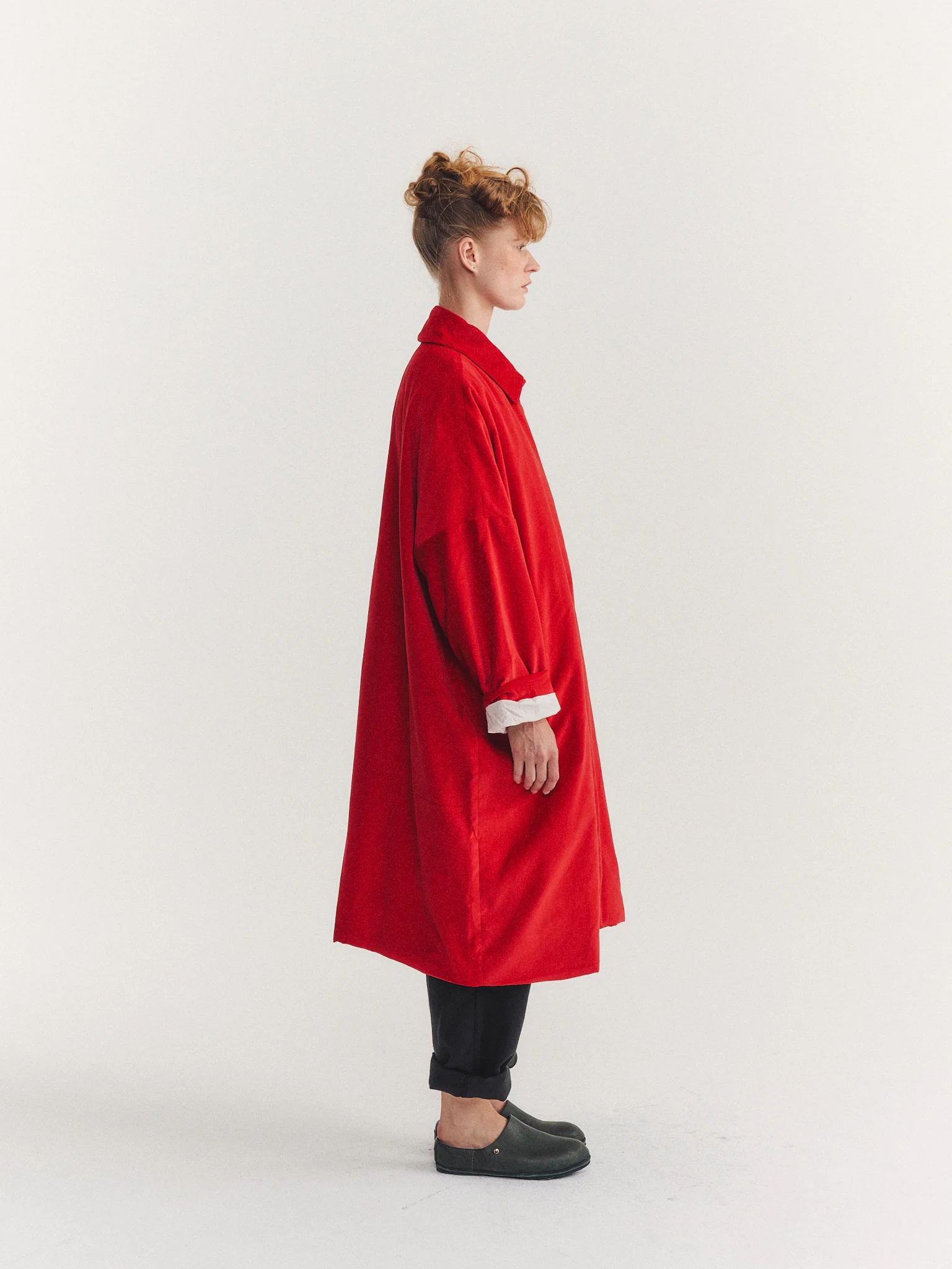BIG BLOBBY COAT - VELVET - RED - Image 5