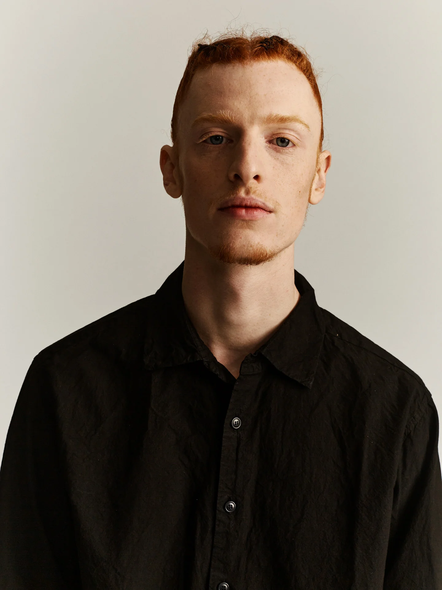 BIG RACCOURCIE SHIRT - H COT - BLACK - Image 6