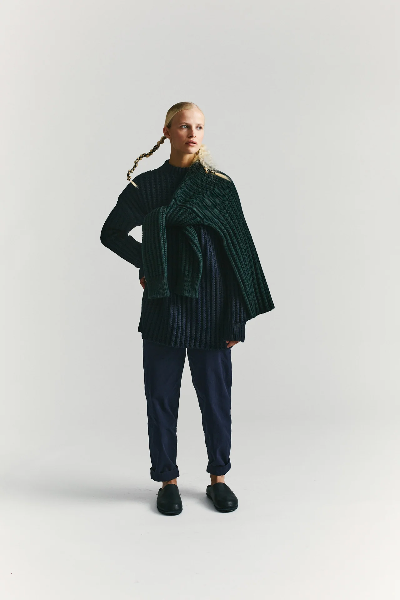 CREW NECK OPEN RIB SWEATER - WOOLY - NAVY - Image 3