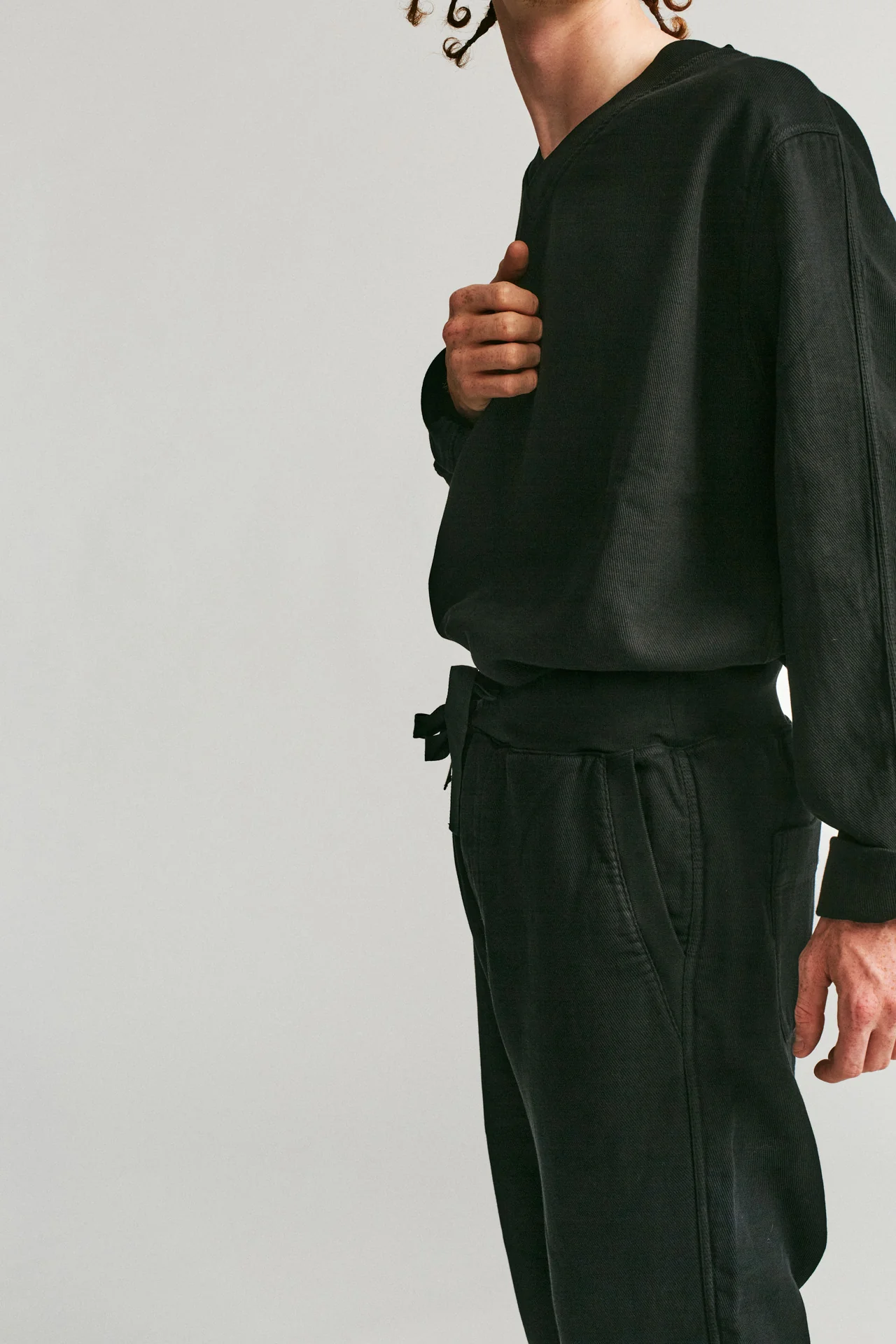 FELIX PANT - JERSEY WEAVE - ONYX - Image 7