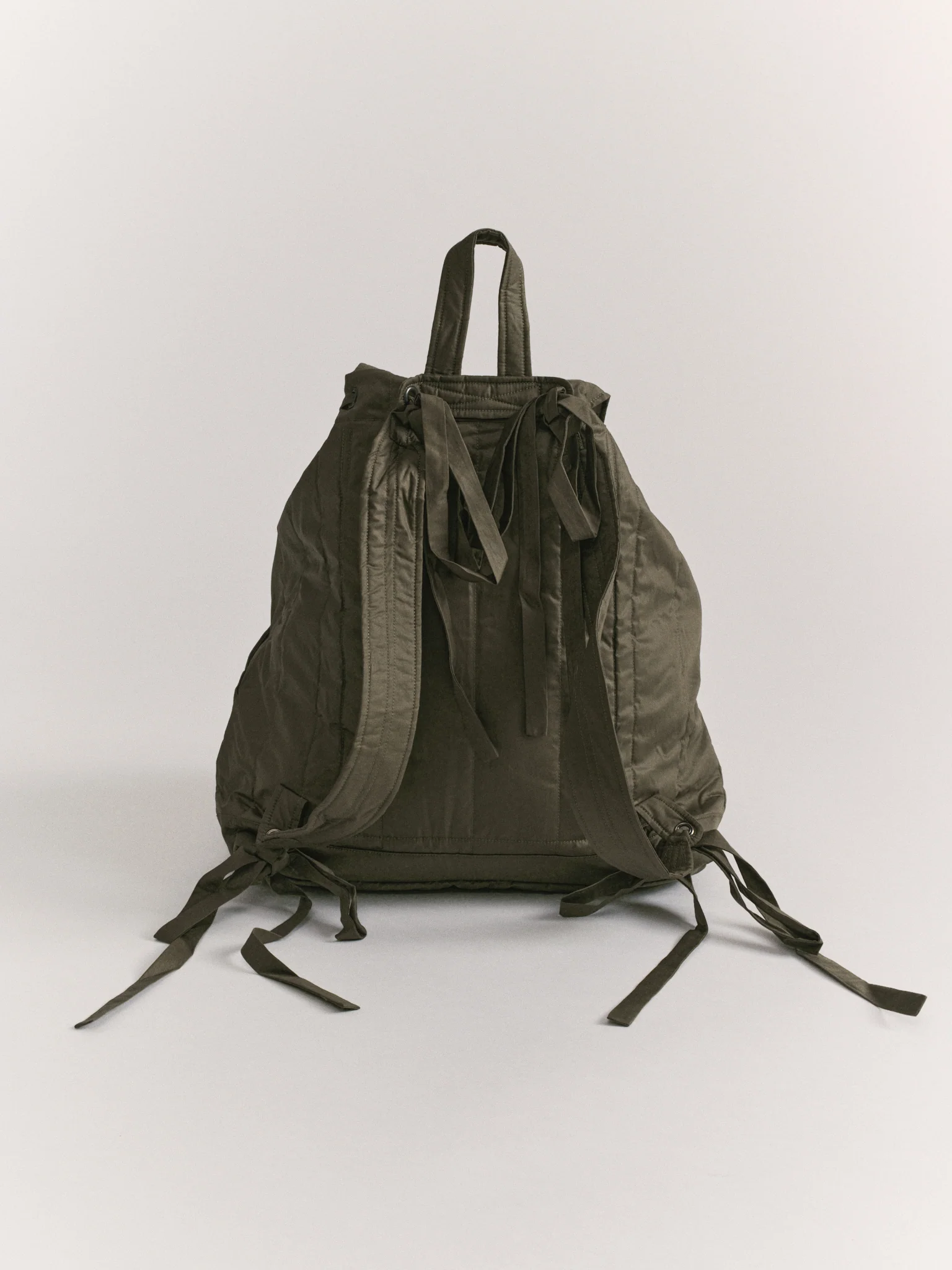 MILI BACK PACK - LACQUED - OLIVE - Image 3
