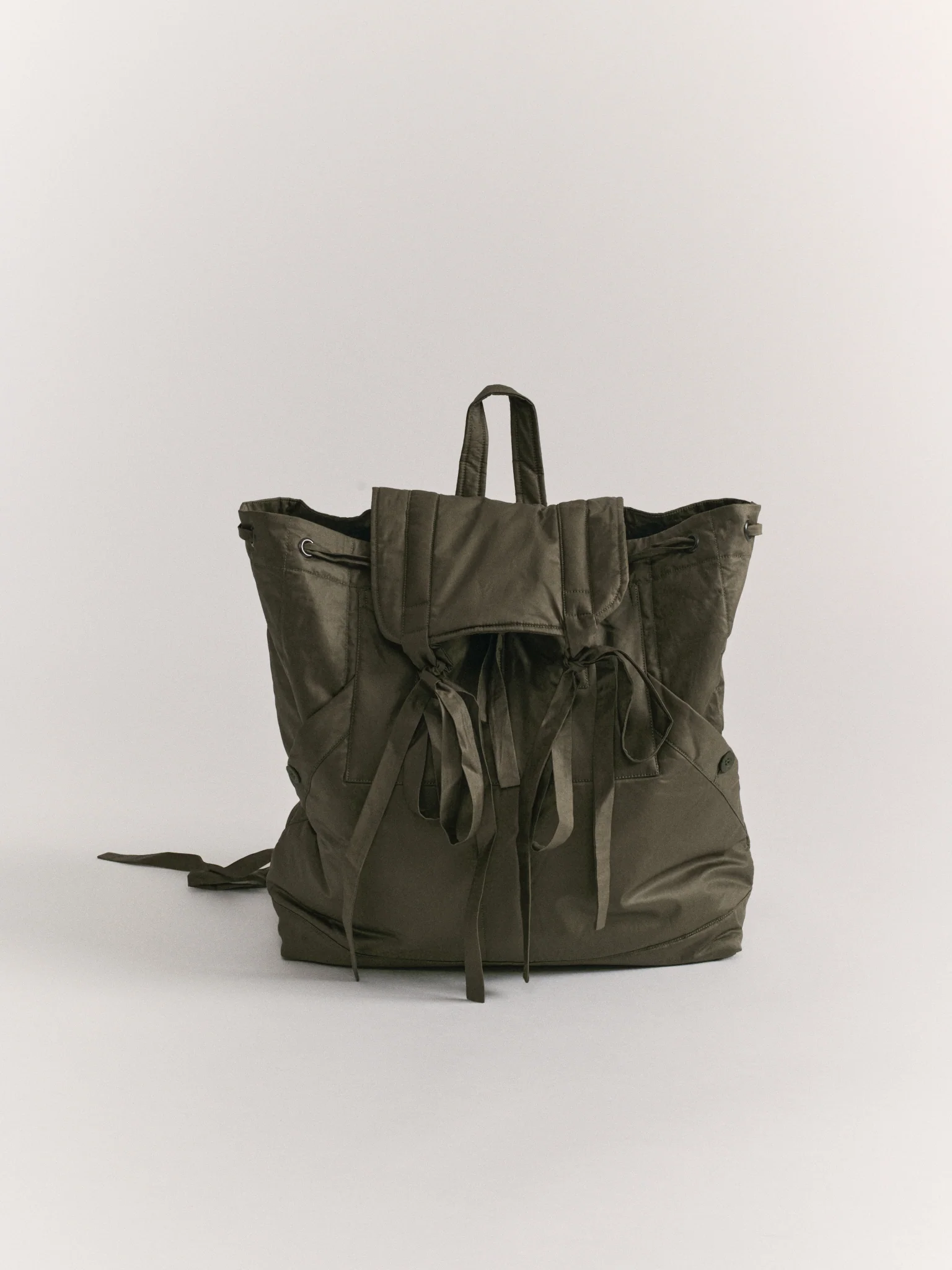 MILI BACK PACK - LACQUED - OLIVE - Image 4