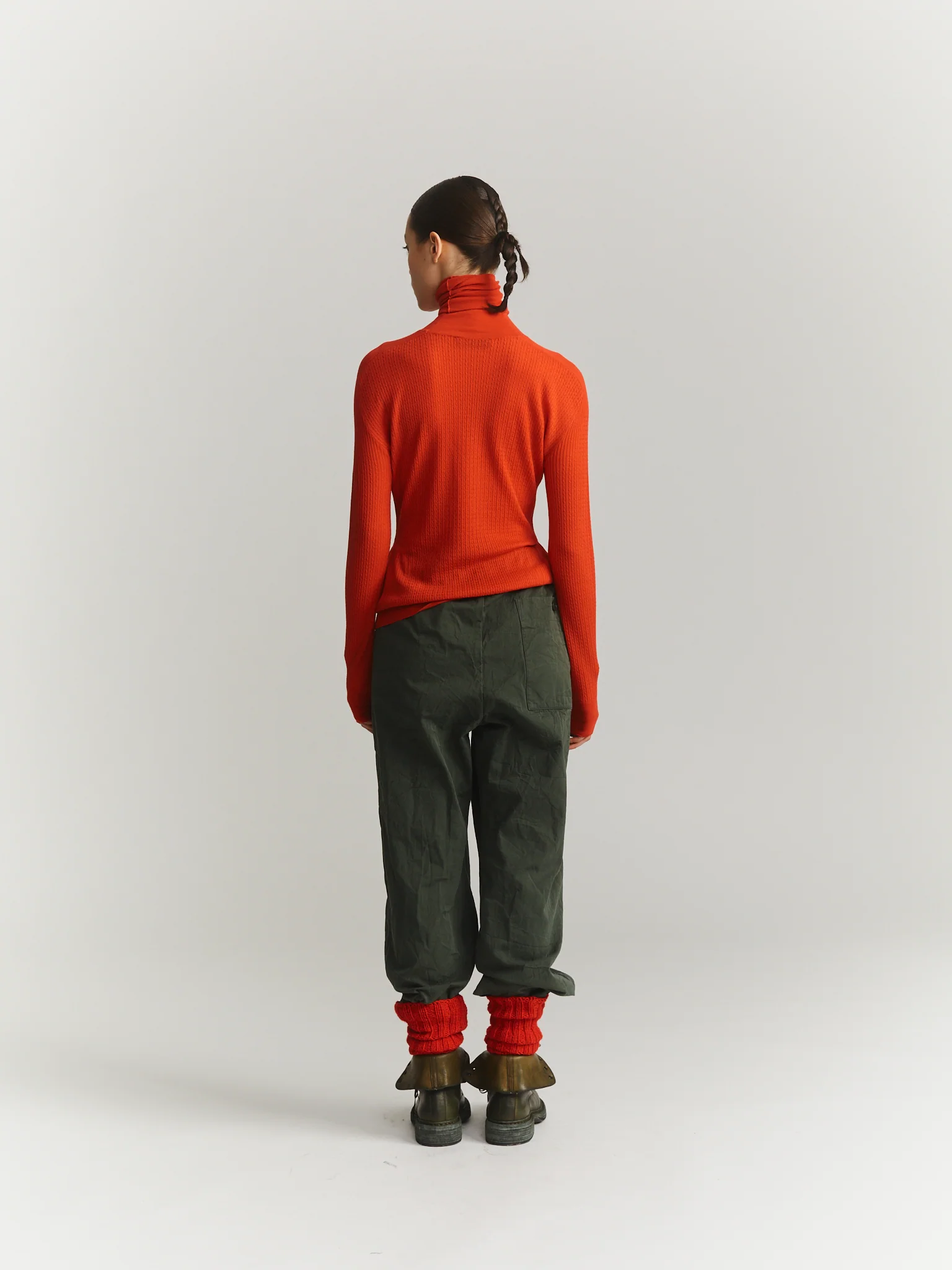 ULTRAFINE CABLE STITCH TURTLENECK - RED - Image 8